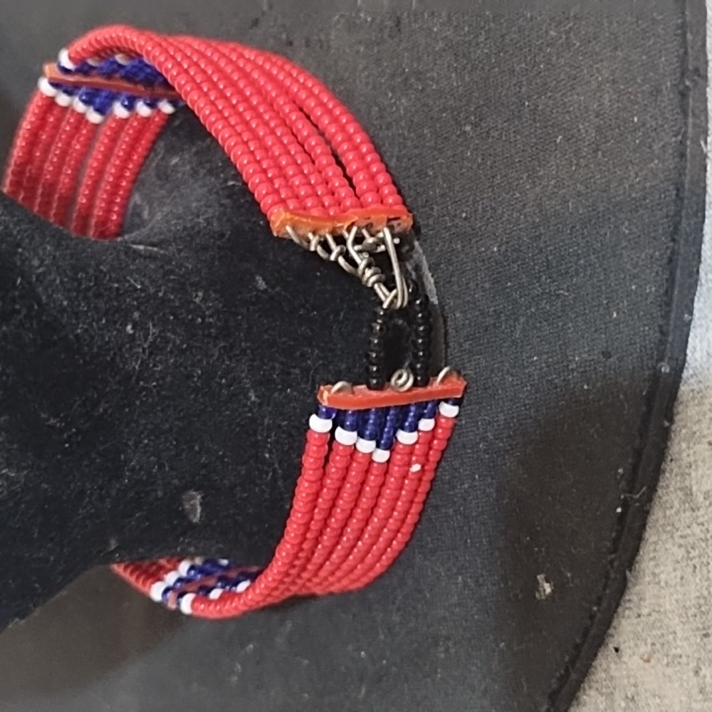 Beaded Bracelet - Picture 4 of 8